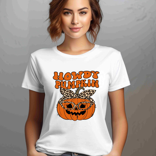 Howdy Pumpkin Graphic Tee: Fun Fall T-Shirt for Halloween Lovers